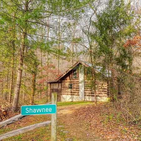 Shawnee Villa Logan Exterior photo